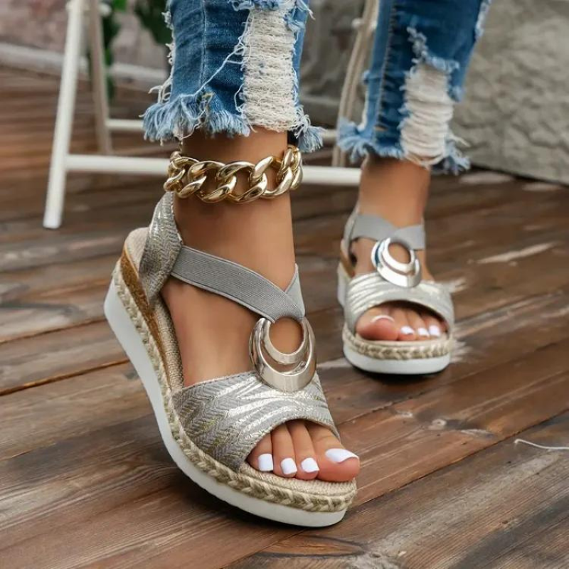 Women's Comfort Sandals with Optimal Support