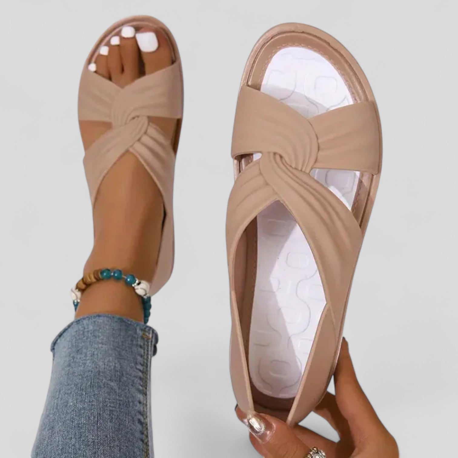 Anna Comfort Sandals in Beige