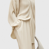 Women's Oversized Cut Pleated Two-Piece Set, photo 2