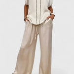Jessykkah Comfortable Two-Piece Set in White