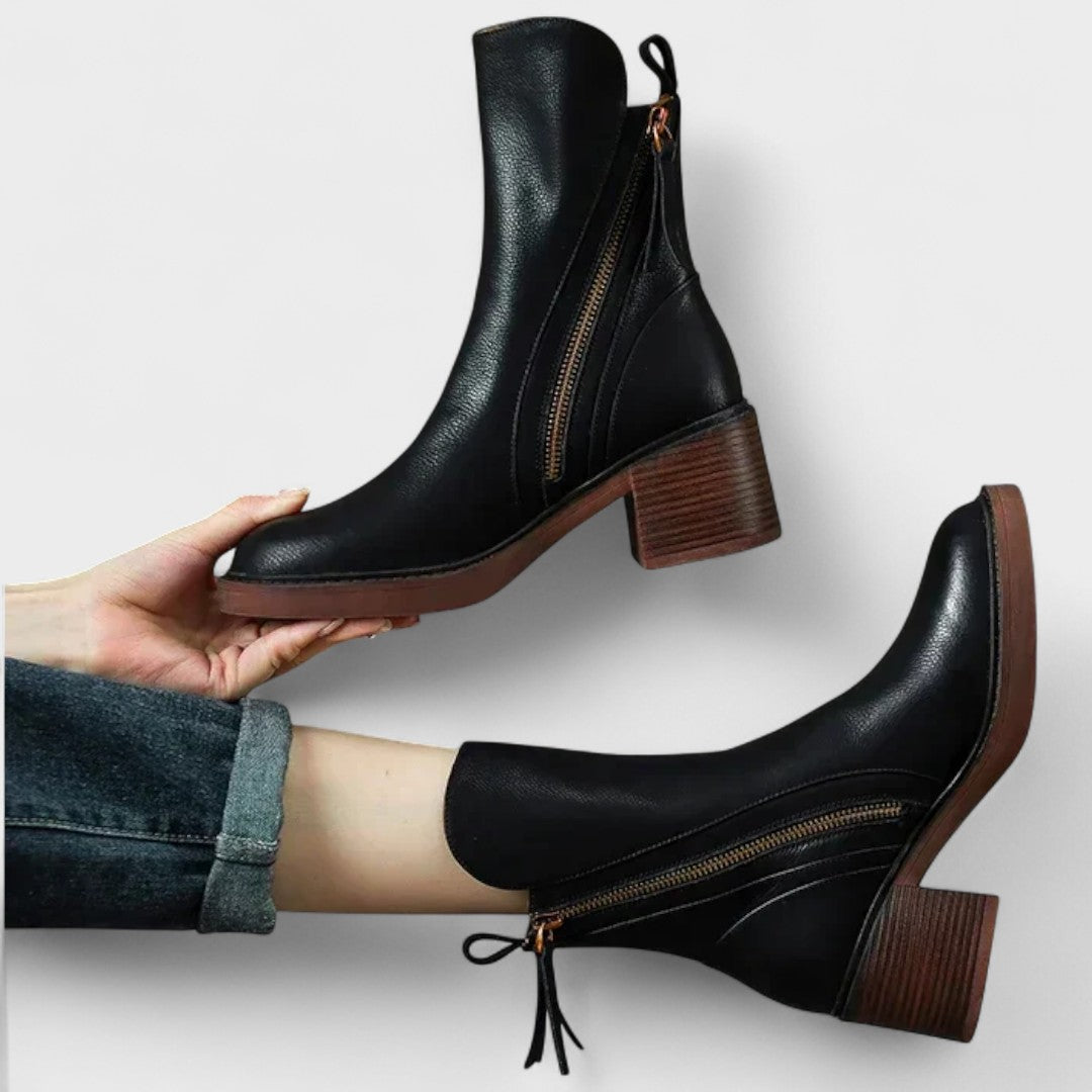 Women's Orthopaedic Ankle Boots in Black