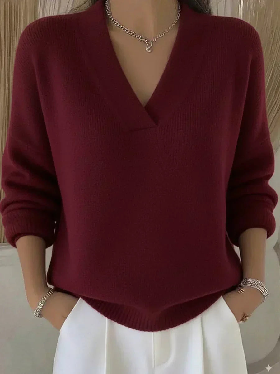Vivelle Relaxed V-Neck Sweater in Red