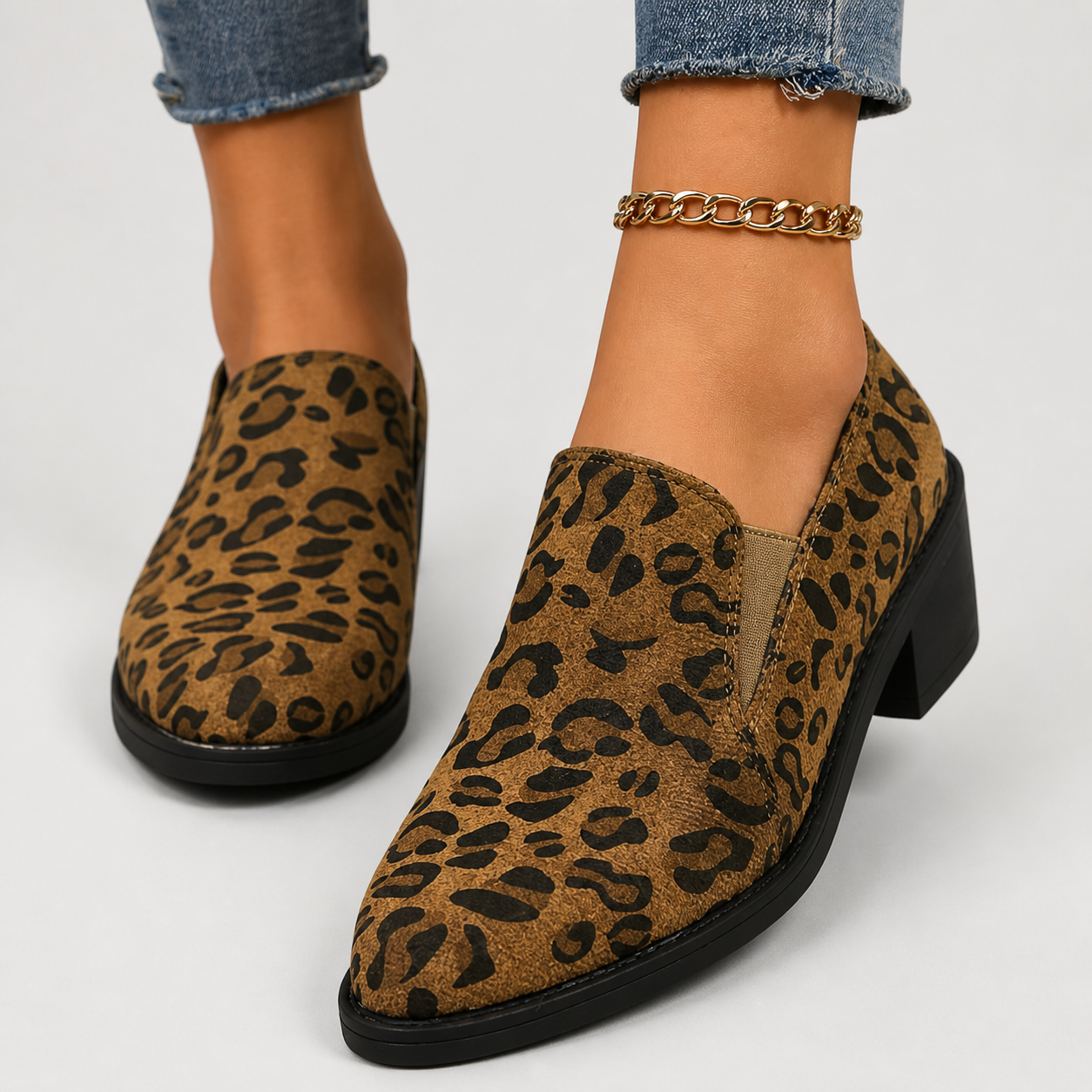 Angélique Leopard Moccasin in Brown