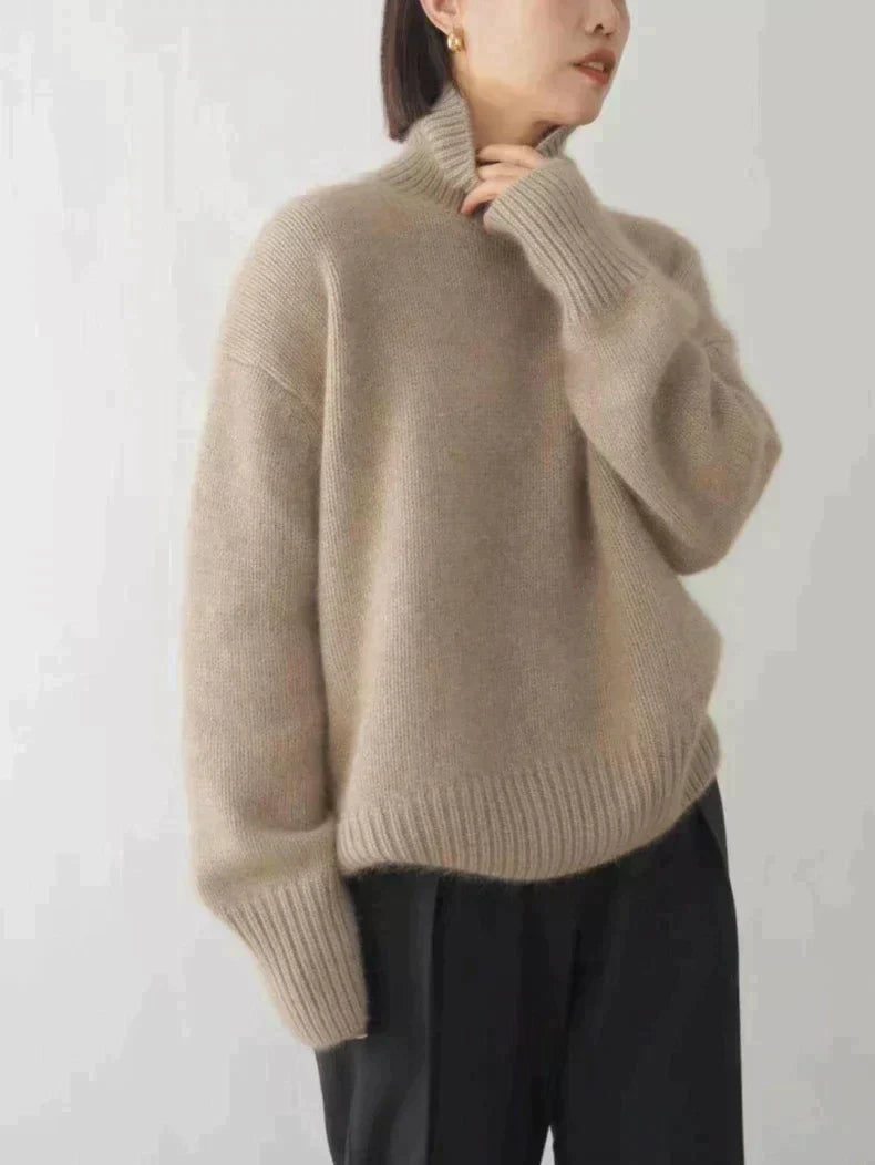 Women's Cashmere Turtleneck in Khaki