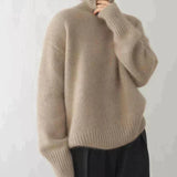 Women's Cashmere Turtleneck in Khaki