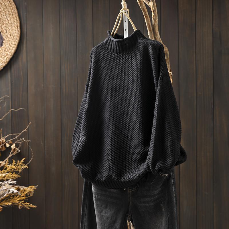 Women's Chunky Turtleneck Sweater in Black