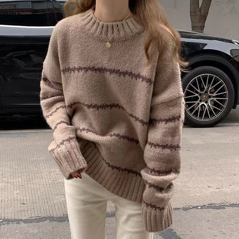 Women's Classic Cable-Knit Sweater, photo 4