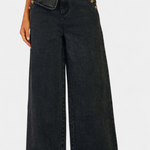 Fitted Sleeveless Jacket & Wide-Leg Jeans, photo 4