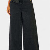 Fitted Sleeveless Jacket & Wide-Leg Jeans, photo 4
