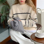 Women's Classic Cable-Knit Sweater in White