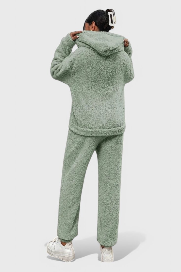 Women's Cozy Two-Piece Teddy Set, photo 2