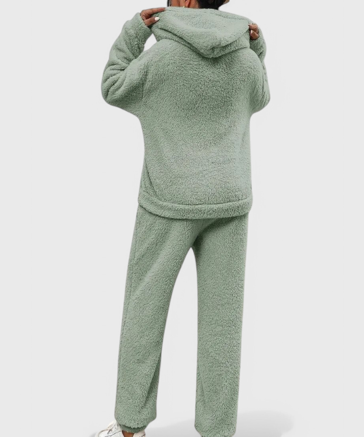Women's Cozy Two-Piece Teddy Set, photo 2
