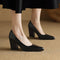 Ava Elegant Pumps in Black