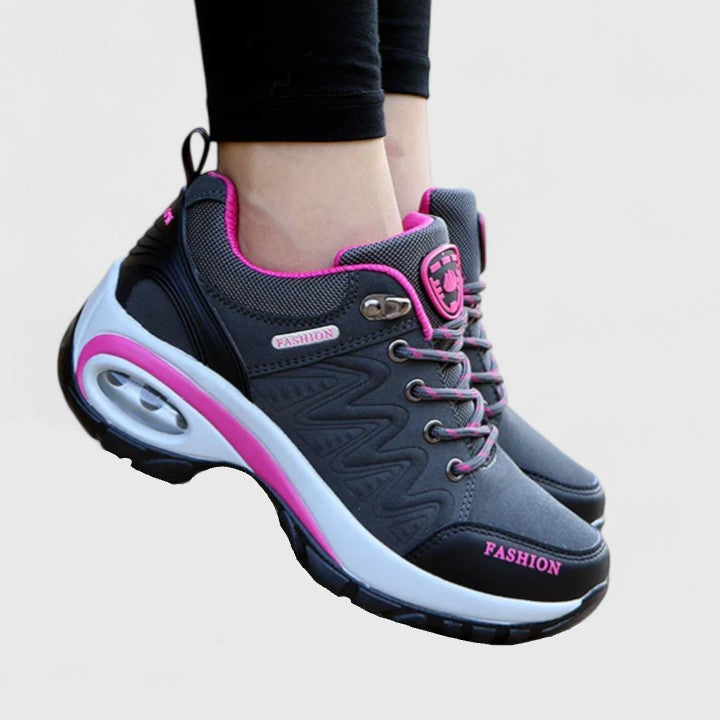 Leslie Comfortable Sneakers