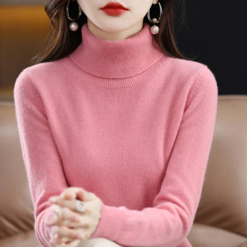 Women's Cashmere Mock-Neck Sweater in Pink
