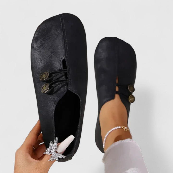 Kyline Elegant Loafers in Black