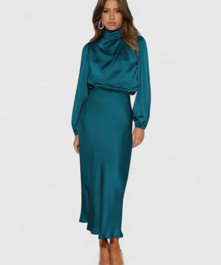Emryssah Elegant Maxi Dress in Blue