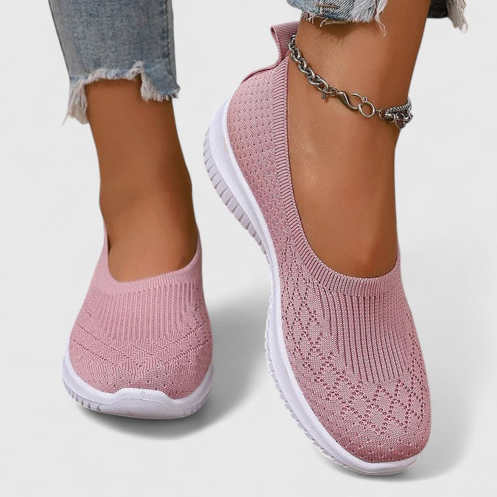 Odara Comfort Slip-Ons Sneakers in Pink