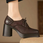 Claire Classic Pumps
