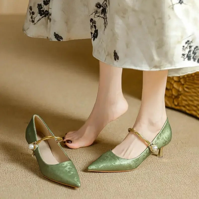 Women's Pearl-Strap Pointed-Toe Kitten Heels, photo 4