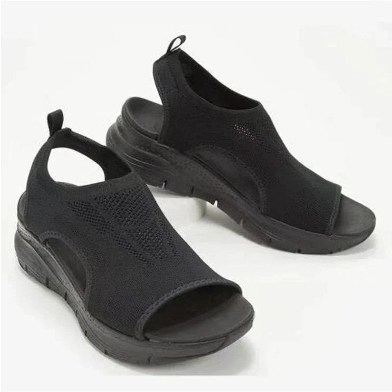 Hanna Comfort Sandals in Black