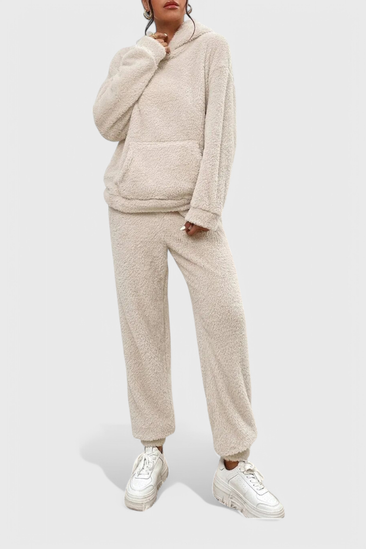 Women's Cozy Two-Piece Teddy Set in Beige