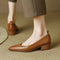 Emma Classic Pumps in Brown