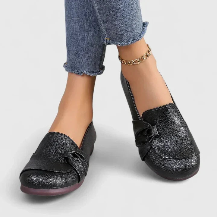 Ivarynn Elegant Shoes in Black
