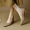 Emma Classic Pumps in Beige
