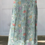 Women's Spring Floral & Bee Print Linen Skirt in Multicolor