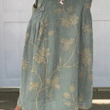 Retro Floral Art Elastic-Waist Linen Skirt in Green / White