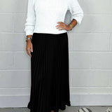 Maeliq Elegant Maxi Dress in White/Black