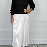 Maeliq Elegant Maxi Dress in Black/White