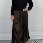 Maeliq Elegant Maxi Dress in Black/Brown