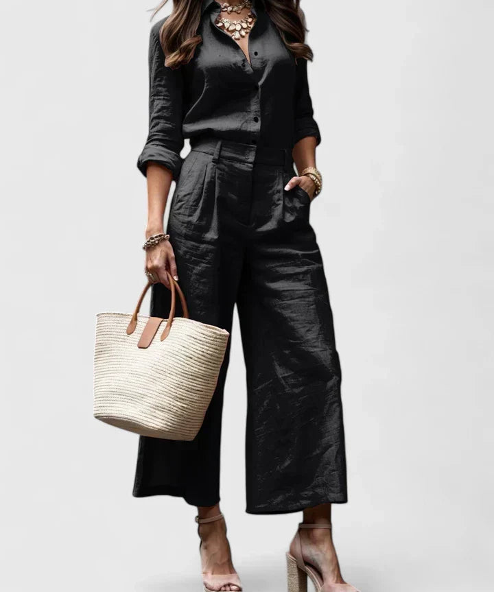 Zaryelle Comfortable Two-Piece Set in Black