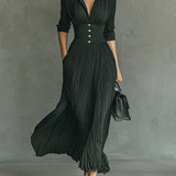 Long pleated dress with lapel and high waist in Green