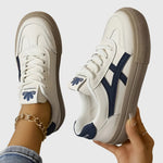 Elza Comfort Sneakers in Blue