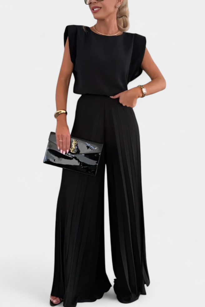 Backless Top & Pleated Wide-Leg Pants Set in Black