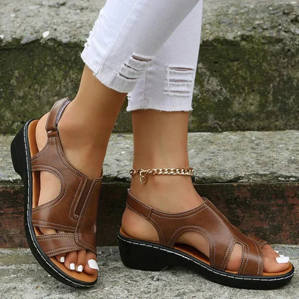 Frankie Comfort Sandals in Brown