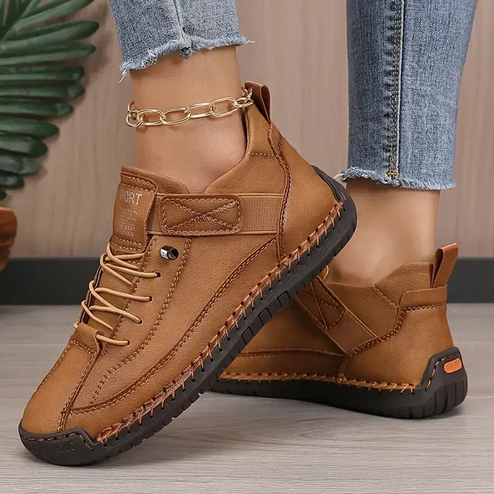 Chloe Comfort Sneakers in Brown