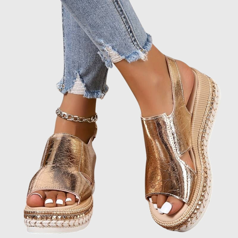 Veronica Comfort Sandals in Gold