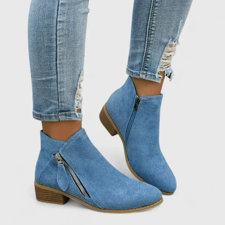 Marizheah Comfort Boots in Blue
