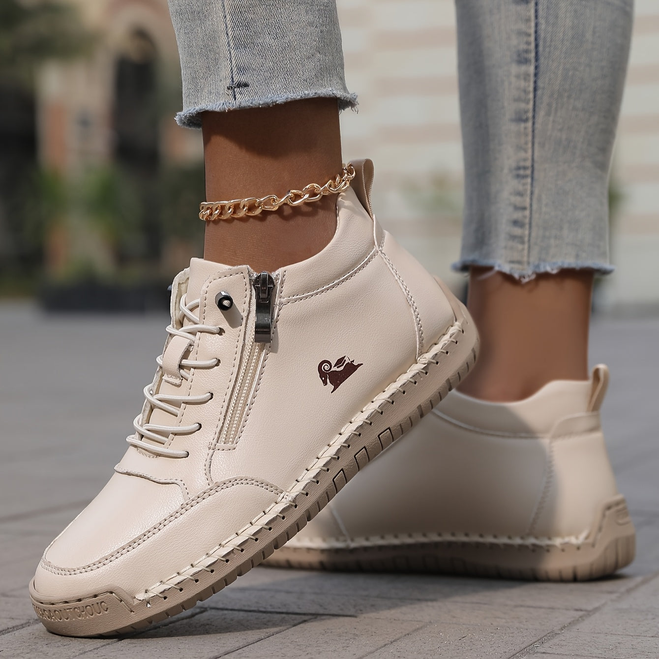 Émy Comfort Sneakers for Therapeutic Relief, photo 2