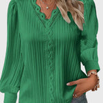 Women's Elegant Pullover Blouse in Green