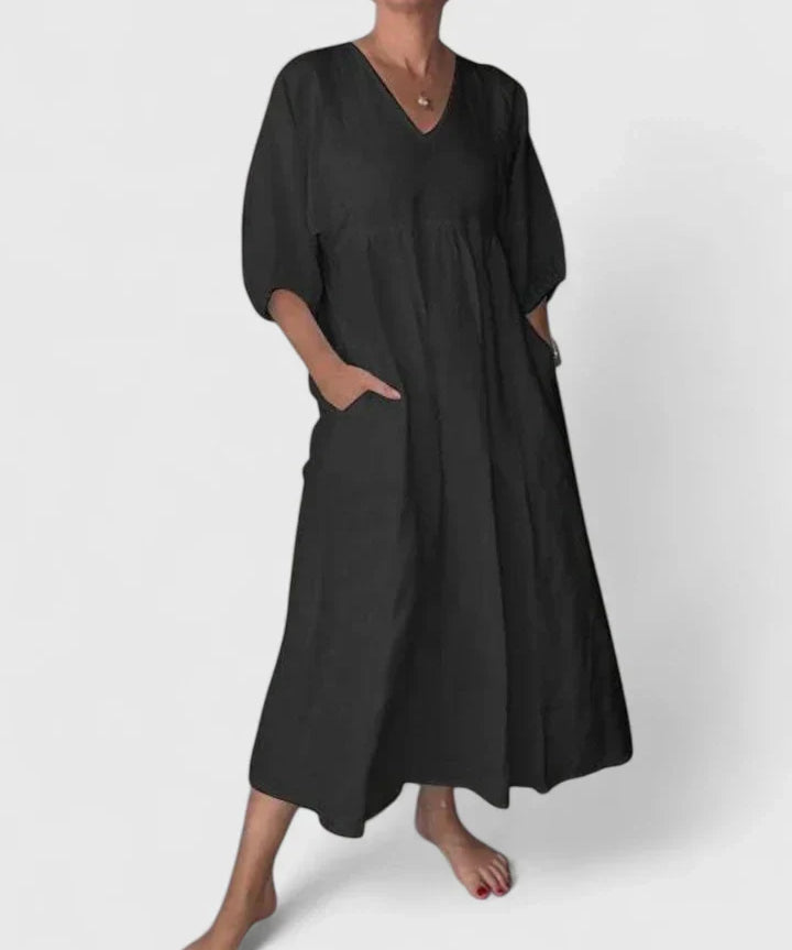 Thalyssa Elegant Maxi Dress in Black