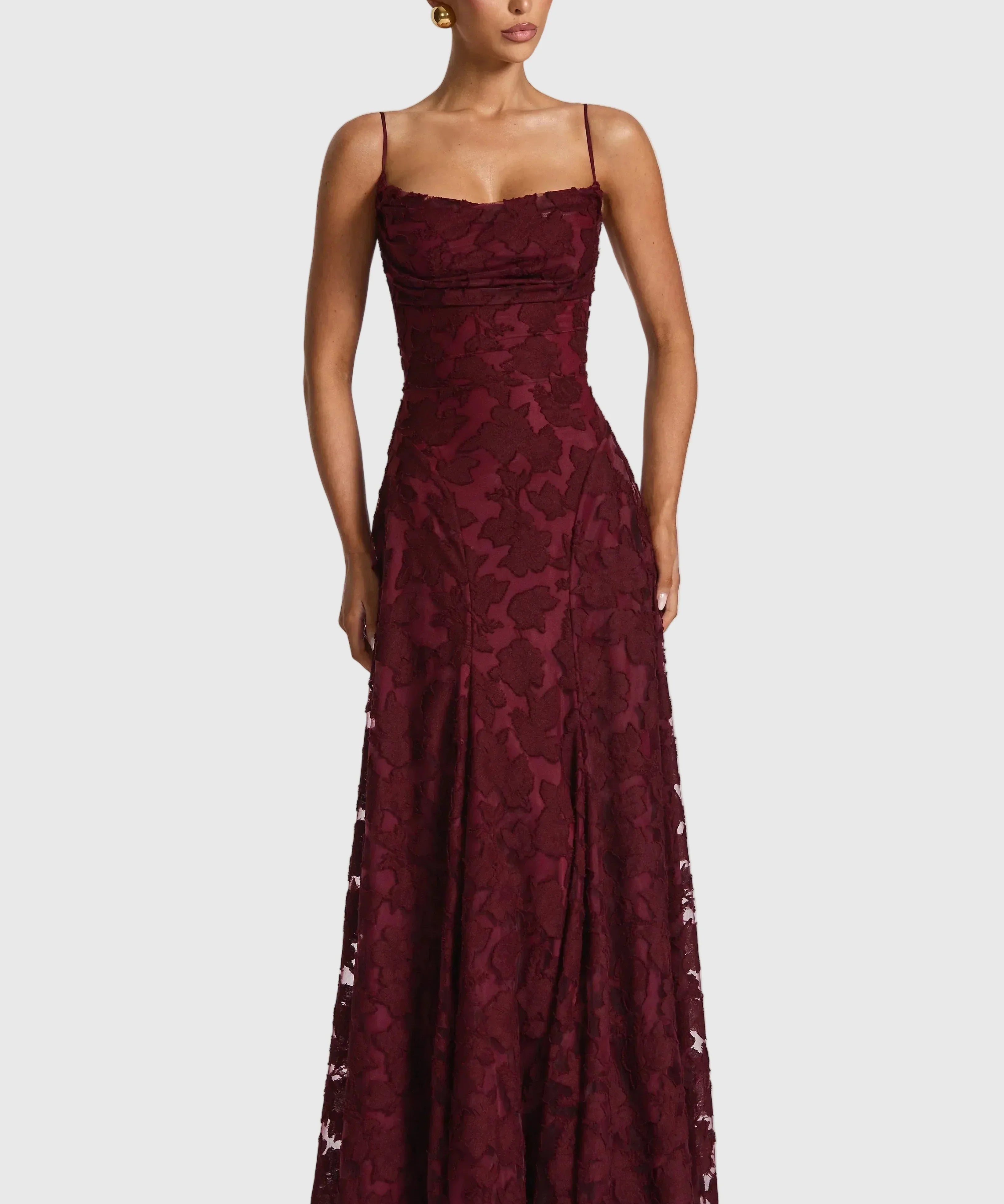 Vaynie Elegant Maxi Dress in Cherry