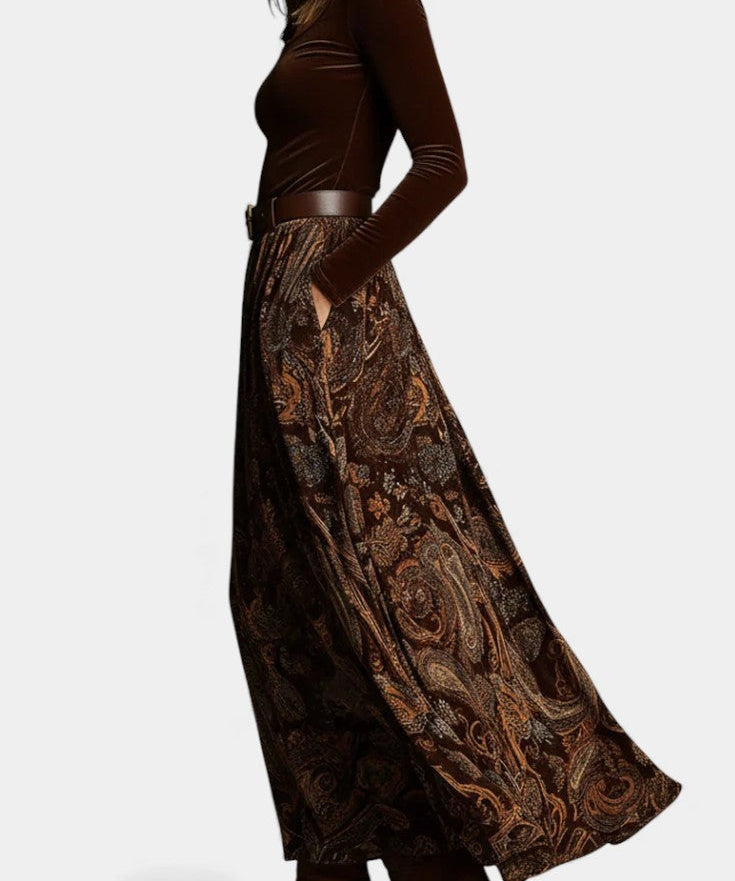 Vintage Stretch Velvet Ensemble with Paisley Maxi Skirt, photo 2