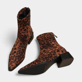 Women's Stylish and Cozy Heeled Boots in Leopard