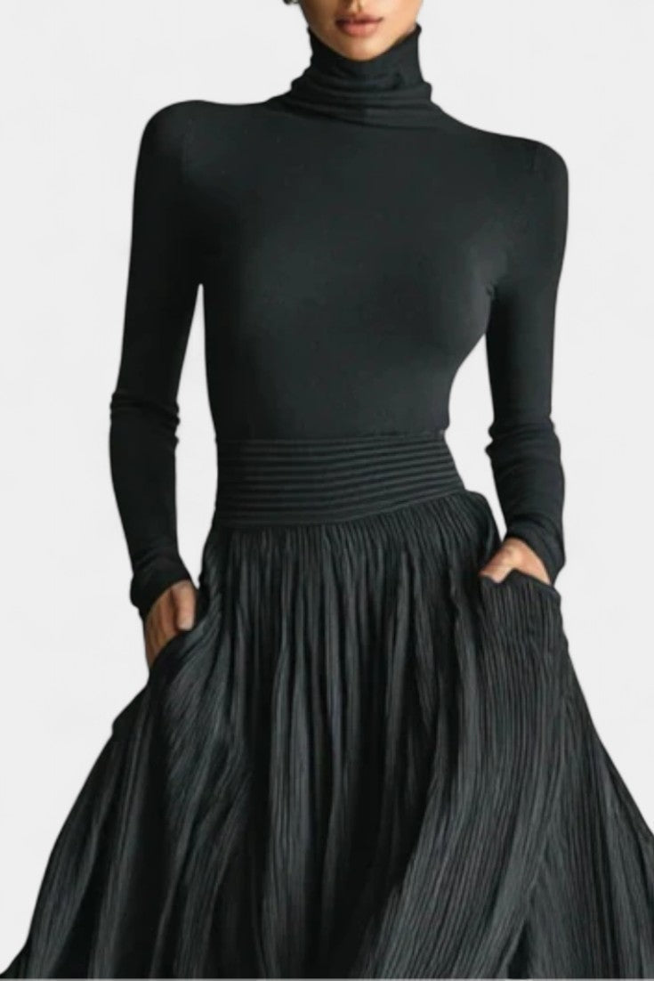 Black High-Neck Set with Pleated Skirt, photo 2