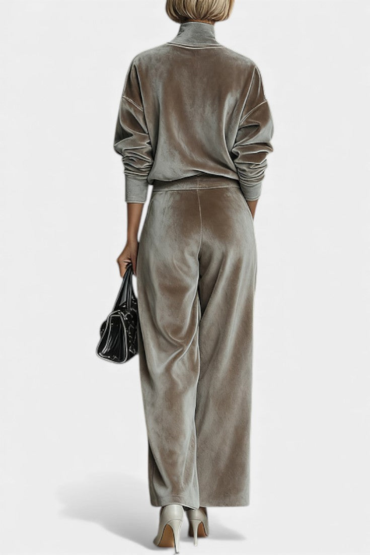 Women's Cozy Velvet Turtleneck Lounge Set, photo 4